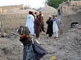 Карзай потребовал от США прекратить бомбардировки Афганистана