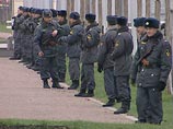 В Южно-Сахалинске эвакуировали торговый центр из-за ложного сообщения о минировании В Южно-Сахалинске эвакуировали торговый центр из-за ложного сообщения о минировании
