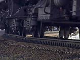 Поезд "Берлин-Москва" столкнулся с трактором в Белоруссии. Тракторист погиб Поезд "Берлин-Москва" столкнулся с трактором в Белоруссии. Тракторист погиб