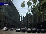 В Риге британец, недовольный размером счета, откусил ухо охраннику заведения В Риге британец, недовольный размером счета, откусил ухо охраннику заведения