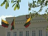 В семь часов утра по местному времени (08:00 мск) открылись более двух тысяч избирательных участков. Правом голоса на них могут воспользоваться 2,7 млн граждан В семь часов утра по местному времени (08:00 мск) открылись более двух тысяч избирательных участков. Правом голоса на них могут воспользоваться 2,7 млн граждан