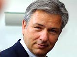 Мэр Берлина Клаус Воверайт написал письмо московскому мэру Юрию Лужкову и подверг "значительной критике" запрет гей-парадов и задержания представителей сексменьшинств в Москве Мэр Берлина Клаус Воверайт написал письмо московскому мэру Юрию Лужкову и подверг "значительной критике" запрет гей-парадов и задержания представителей сексменьшинств в Москве