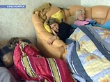 Участница акции бортпроводниц компании "КрасЭйр" попала в больницу. Голодать продолжают 13 человек Участница акции бортпроводниц компании "КрасЭйр" попала в больницу. Голодать продолжают 13 человек
