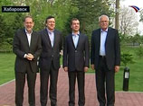 Президент РФ Дмитрий Медведев накануне саммита РФ-ЕС в Хабаровске встречается за неформальным ужином с его участниками