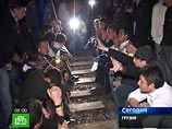 Грузинская оппозиция планирует блокировать аэропорт Тбилиси
Грузинская оппозиция планирует блокировать аэропорт Тбилиси