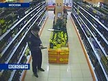 Соответствующий указ глава МВД Рашид Нургалиев подписал в связи с инцидентом в московском супермаркете, где майор милиции Денис Евсюков 27 апреле расстрелял из пистолета посетителей
