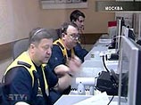 В Москве спасатели отговорили от самоубийства девочку, угрожавшую прыгнуть с 8-го этажа В Москве спасатели отговорили от самоубийства девочку, угрожавшую прыгнуть с 8-го этажа