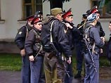 В Нальчике в ходе спецоперации уничтожены двое боевиков, засевшие в квартире жилого дома (ВИДЕО) В Нальчике в ходе спецоперации уничтожены двое боевиков, засевшие в квартире жилого дома (ВИДЕО)