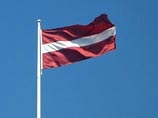 Около тысячи латвийских блондинок в свой праздник вышли на антикризисный марш Около тысячи латвийских блондинок в свой праздник вышли на антикризисный марш