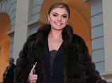 Недавно ставшая мамой Алина Кабаева празднует день рождения Недавно ставшая мамой Алина Кабаева празднует день рождения