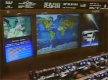 В пятницу экипаж Международный космической станции проводит первый из двух выходов в открытый космос, запланированных экспедицией МКС-19/20. Однако в назначенное время (10:45 по Москве) россиянин Геннадий Падалка и американец Майкл Барратт не покинули ста