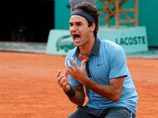 Федерер с четвертой попытки выиграл Открытый чемпионат Франции по теннису - единственный турнир из серии "Большого Шлема", который до сегодняшнего дня не ему никак не покорялся