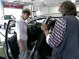 В мае продажи автомобилей в России упали более чем вдвое В мае продажи автомобилей в России упали более чем вдвое