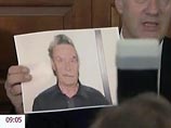 Дочь австрийского маньяка Йозефа Фрицля, которую отец-извращенец 24 года продержал в подвале на положении секс-рабыни, прекратила психиатрическое лечение Дочь австрийского маньяка Йозефа Фрицля, которую отец-извращенец 24 года продержал в подвале на положении секс-рабыни, прекратила психиатрическое лечение