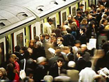 Если же акция состоится, то она станет крупнейшей с сентября 2007 года, когда из-за трехдневной забастовки работа лондонского метрополитена была парализована на две трети