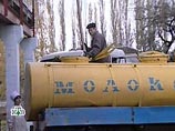 Минску объяснили, что проблемы с ввозом молока - "технические" Минску объяснили, что проблемы с ввозом молока - "технические"