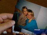 Он сообщил также, что российская сторона продолжает работать над тем, чтобы Наталья Захарова вновь смогла приезжать во Францию и, таким образом, видеться с дочерью регулярно Он сообщил также, что российская сторона продолжает работать над тем, чтобы Наталья Захарова вновь смогла приезжать во Францию и, таким образом, видеться с дочерью регулярно