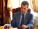 Медведев "объяснился" с непарламентскими партиями. "Правое дело" осталось довольно