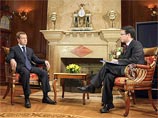 Медведев: кризис серьезно не повлиял на уровень жизни в России Медведев: кризис серьезно не повлиял на уровень жизни в России