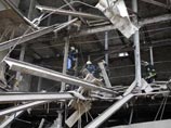 Из-под завалов рухнувшего в центре Москвы здания извлечено тело третьего погибшего Из-под завалов рухнувшего в центре Москвы здания извлечено тело третьего погибшего