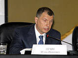 Сечин уговорил членов Совета директоров "Роснефти" взять годовые бонусы Сечин уговорил членов Совета директоров "Роснефти" взять годовые бонусы