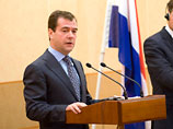 Президент РФ Дмитрий Медведев заявил, что Россия готова к радикальным сокращениям ядерных арсеналов при условии снятия США российских озабоченностей в связи с планами создания глобальной ПРО