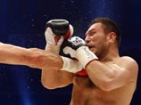 Бой прошел с подавляющим преимуществом украинского боксера, который не отдал сопернику ни одного раунда. Во втором раунде Чагаев оказался в нокдауне после эффектной "двойки" Кличко