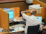 Российский рынок рухнул в понедельник, обогнав по темпам мировые площадки Российский рынок рухнул в понедельник, обогнав по темпам мировые площадки