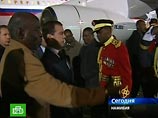 Медведев побывал в "сокровищнице Африки" и попытался ее приоткрыть Медведев побывал в "сокровищнице Африки" и попытался ее приоткрыть