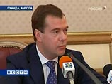 Медведев в Анголе посетовал на ситуацию на нефтяном рынке Медведев в Анголе посетовал на ситуацию на нефтяном рынке