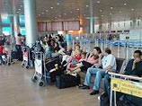 Согласно поступившей информации, российские власти отказались разместить израильских вооруженных охранников в аэропортах, в которые совершает рейсы "Сан Дор"
