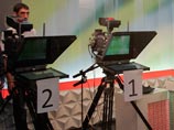 Местный государственный телеканал "Грозный" во вторник показал передачу "Точки опоры", в которой в прямом эфире принял участие Абдуллаев