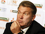 Самый успешный тренер сборной Украины по футболу Олег Блохин прокомментировал ситуацию, сложившуюся вокруг проведения в стране чемпионата Европы по футболу 2012 года