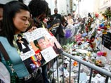 Семья умершего почти неделю назад Майкла Джексона опровергла появившуюся в СМИ информацию о том, что тело певца будет доставлено на его знаменитое ранчо Neverland для церемонии прощания