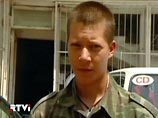 Как передает "Интерфакс", обстоятельства дезертирства рядового Дмитрия Артемьева, сбежавшего из воинской части на территории Южной Осетии в Грузию, будет расследовать Военное следственное управление СКП РФ