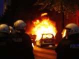 В Гамбурге в ходе уличных беспорядков пострадали 27 полицейских, хулиганы арестованы