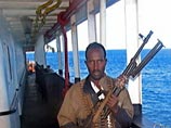 Нигерийские боевики захватили часть экипажа танкера, в том числе троих россиян. Само судно могло быть отпущено Нигерийские боевики захватили часть экипажа танкера, в том числе троих россиян. Само судно могло быть отпущено