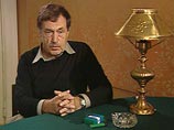 Знаменитый российский писатель Василий Аксенов скончался после продолжительной болезни на 77-м году жизни. Об этом сообщил "Интерфаксу" в понедельник источник в медицинских кругах Москвы Знаменитый российский писатель Василий Аксенов скончался после продолжительной болезни на 77-м году жизни. Об этом сообщил "Интерфаксу" в понедельник источник в медицинских кругах Москвы