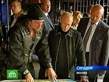 Премьер-министр РФ Владимир Путин побывал в "штаб-квартире" российского мотоклуба "Ночные волки"