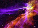 Сверхновыми называют взрывы звезд, весящих в 50-100 раз больше Солнца, на последней стадии их эволюции. Когда на звездах сгорает весь запас термоядерного горючего и давление газа падает, они взрываются под действием собственной гравитации