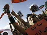 Сотни оппозиционеров вновь вышли на улицы Тегерана. Их разгоняли слезоточивым газом, дубинками и выстрелами в воздух