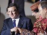 Лидеры G8 напоследок обсуждают проблему бедности в Африке Лидеры G8 напоследок обсуждают проблему бедности в Африке