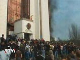 Острая борьба накануне перевыборов в парламент Молдавии грозит новыми погромами