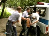 Задержаны двое жителей столицы, продавшие номера с угнанного в Москве Lexus на Toyota, которую подорвал террорист-смертник