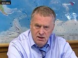 Жириновский будет продавать собранную в совхозе клубнику малообеспеченным москвичам Жириновский будет продавать собранную в совхозе клубнику малообеспеченным москвичам