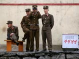 По словам одного из лидеров южнокорейского Комитета за демократизацию КНДР Кана Чона Хвана, Пхеньян перебрасывает войска с целью предотвратить массовое бегство граждан КНДР в Китай