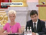 Медведев предложил понизить возраст для избрания в местные советы и Хоркину - в губернаторы Медведев предложил понизить возраст для избрания в местные советы и Хоркину - в губернаторы