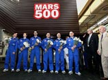 Участники 105-дневного "полета" на Марс "возвратились на Землю"