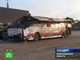 В Новосибирской области в ночь на понедельник опрокинулся рейсовый междугородний автобус Новосибирск - Яровое, в котором находились 47 пассажиров и два водителя