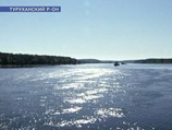 Моторная лодка, на борту которой находились мэр Минусинска Анатолий Кекин и директор ООО "Паритет" Сергей Тонких, 27 июня вышла в район Хахалевской протоки Енисея на рыбалку Моторная лодка, на борту которой находились мэр Минусинска Анатолий Кекин и директор ООО "Паритет" Сергей Тонких, 27 июня вышла в район Хахалевской протоки Енисея на рыбалку